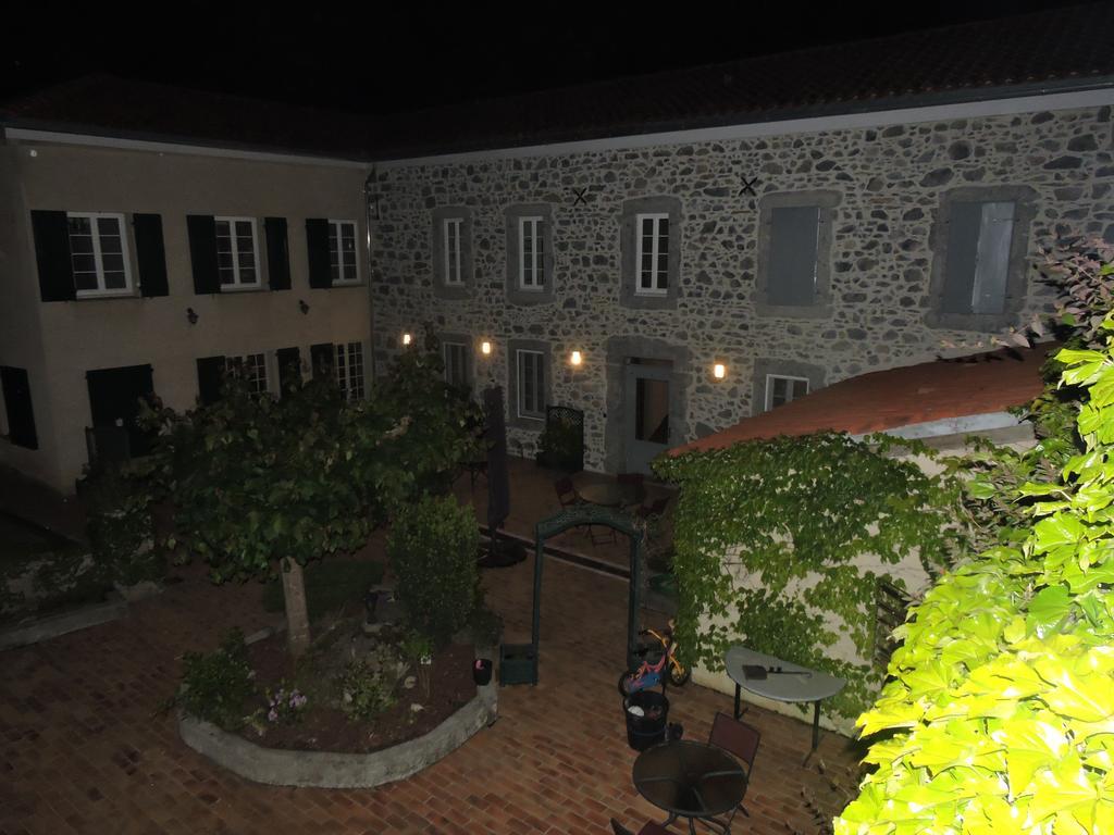 Chambres D'Hotes L'Aristou Barbazan Exterior photo